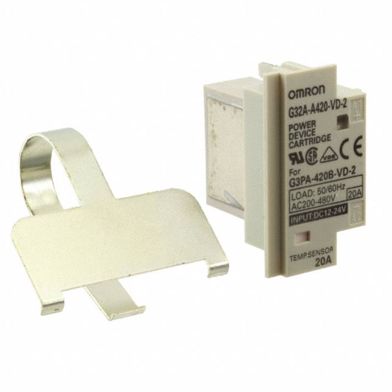 OMRON G32A-A420-VD-2 — relais statique